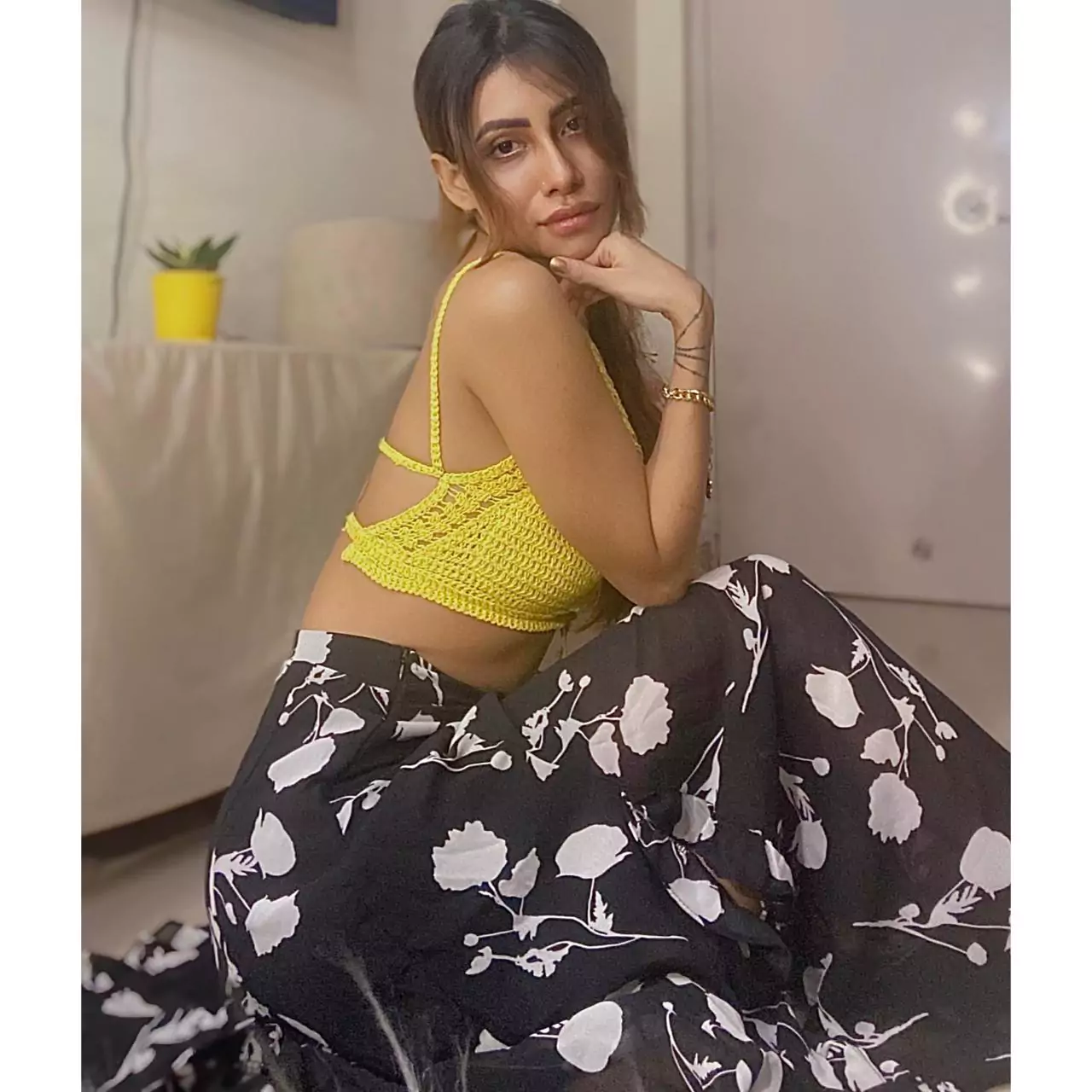 Escort Service in Vadapalani